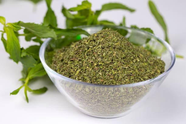 تصویر 1 از پودر نعنا فلفلی فله تازه آسیاب‌ شده با عطر تند و طعم مطبوع